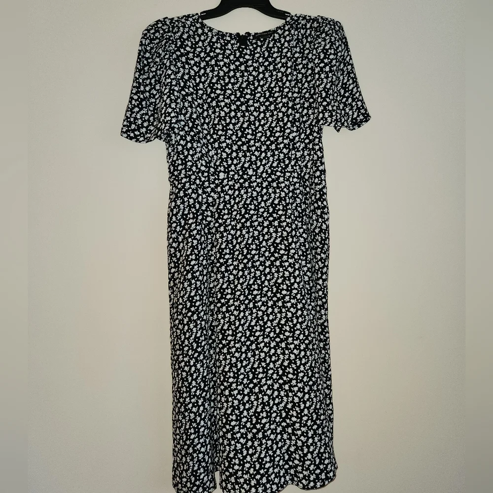 Something Navy Floral short sleeve Midi Dress Size I - Picture 4 of 7